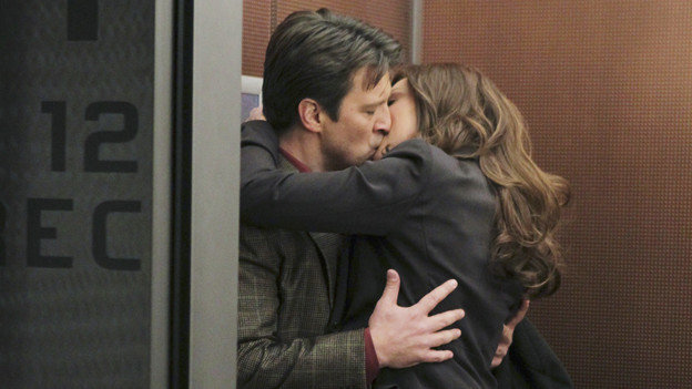 Castle' alert: Beckett, Castle share first kiss